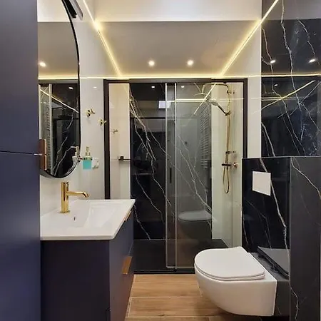 Stylish Studio In The Center Of Near The River *